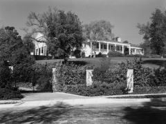 Residence, E. L. Cord, Beverly Hills, CA: Security Pacific Collection, Los Angeles Public Library