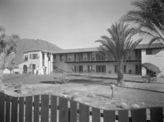 Tahquitz Vista, Palm Springs, CA, exterior: California State Library, Mott Studios, 1923-33