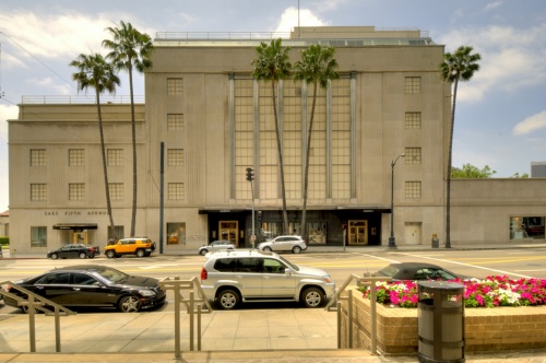 interior saks fifth avenue beverly hills