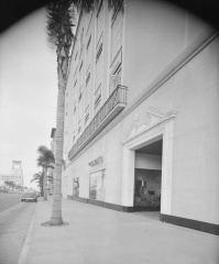 W. & J. Sloane, Exterior, 1950: Photographer: Maynard L. Parker, The Huntington Library, San Marino, California