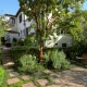 Baird/Garza House, garden: Photograph, David Horan, 2010, Paul Revere Williams Project